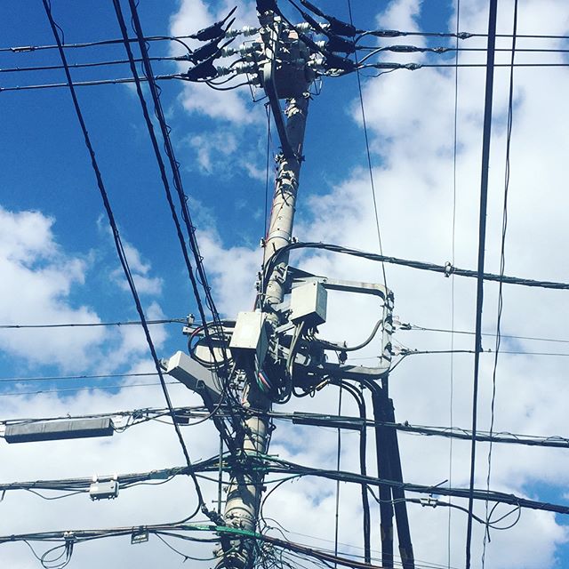 電柱映え天気 #代官山の電柱